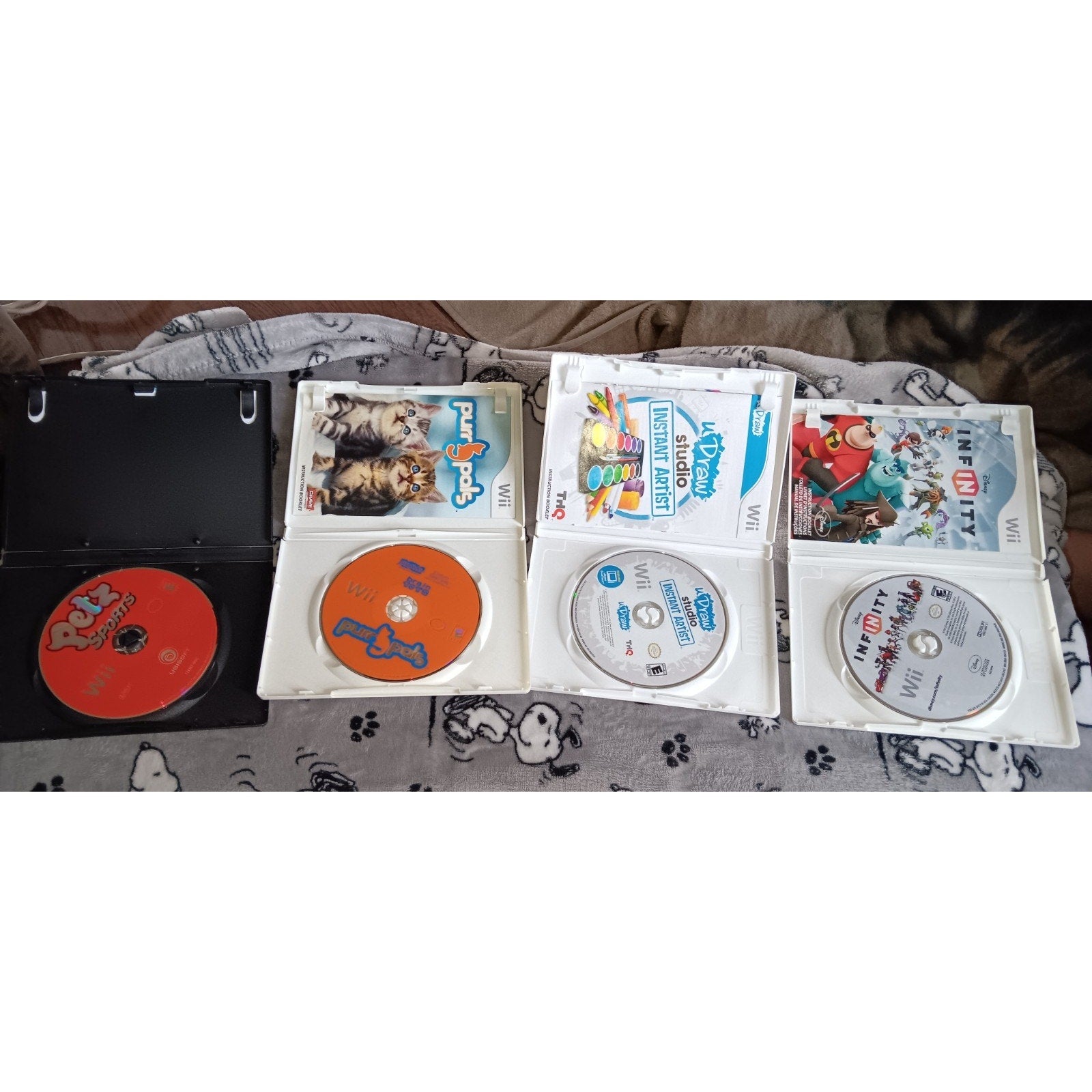Lot Of 4 Wii Games: Petz Sports, Purr Pals, Infinity, And U Draw Studio