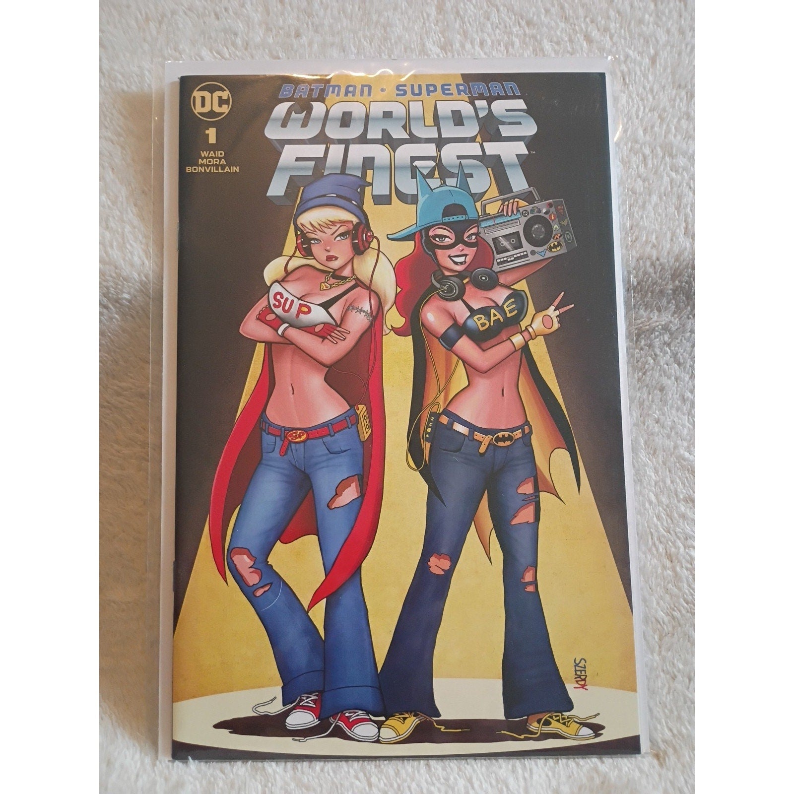 Worlds Finest #1 Nathan Szerdy Exclusive trade Variant High Grade NM