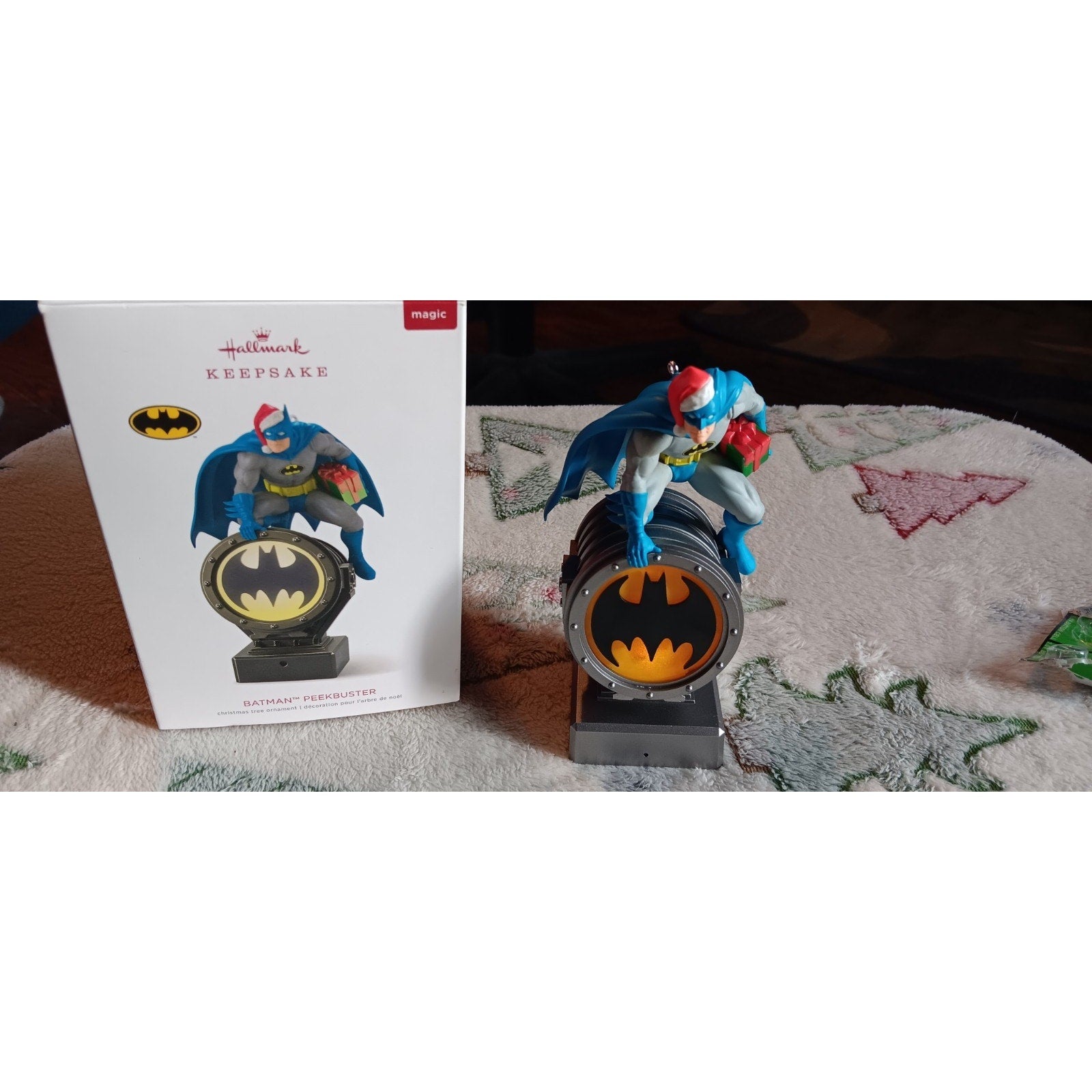 Hallmark Keepsake 2018 Batman Peekbuster Christmas Ornament DC Works Perfectly