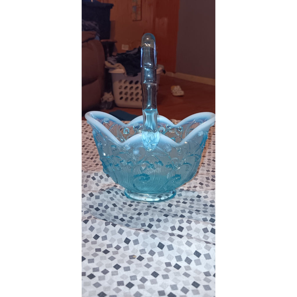 Vtg Fenton Lily of the Valley Basket Blue Opalescent Art Glass NOS