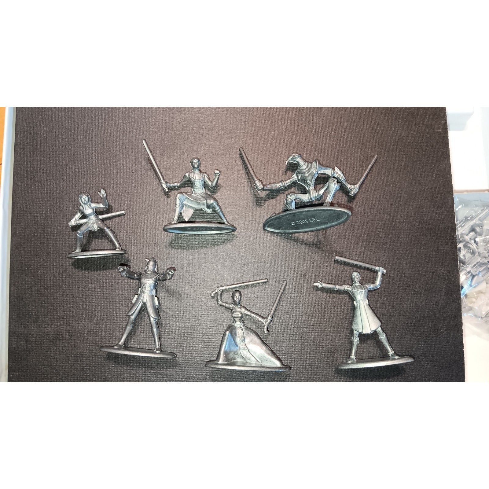 Star Wars The Clone Wars Monopoly Board Game 2008. Barely Used.
