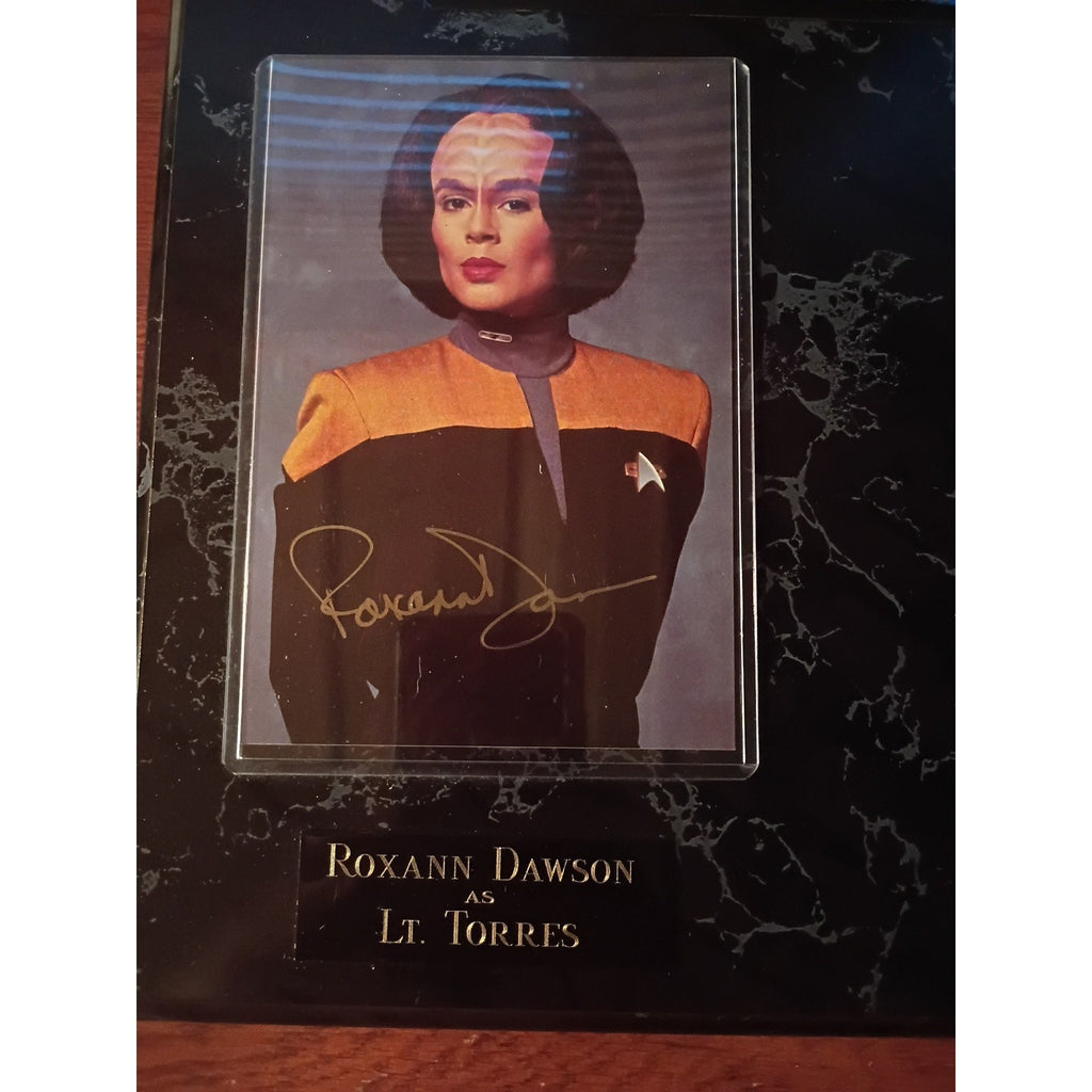 The Reel Lovers Of Star Trek Autographed Photos with Plaque Lt Torres/Lt Paris