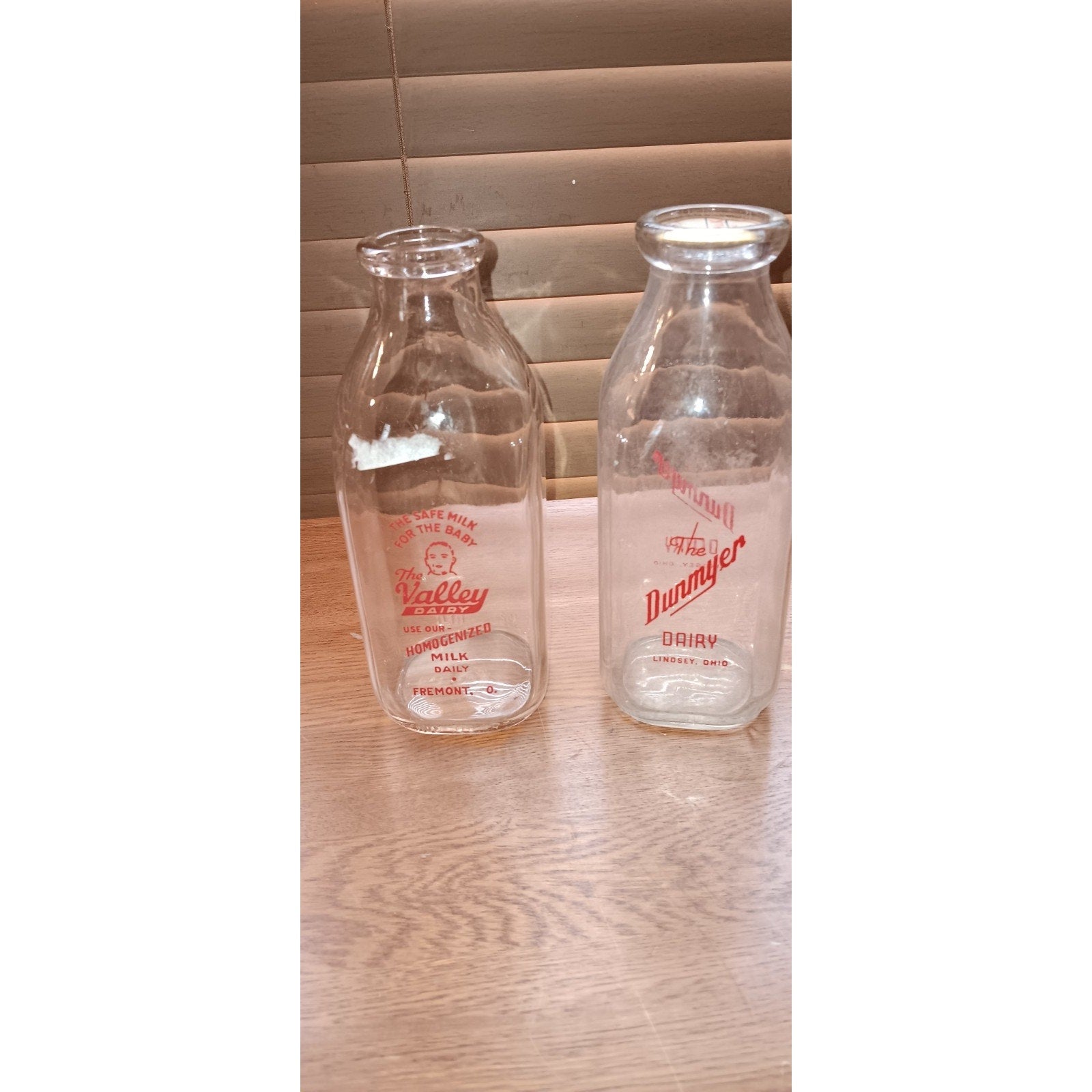 VTG Authentic Dairy Glass Milk Bottles (2)