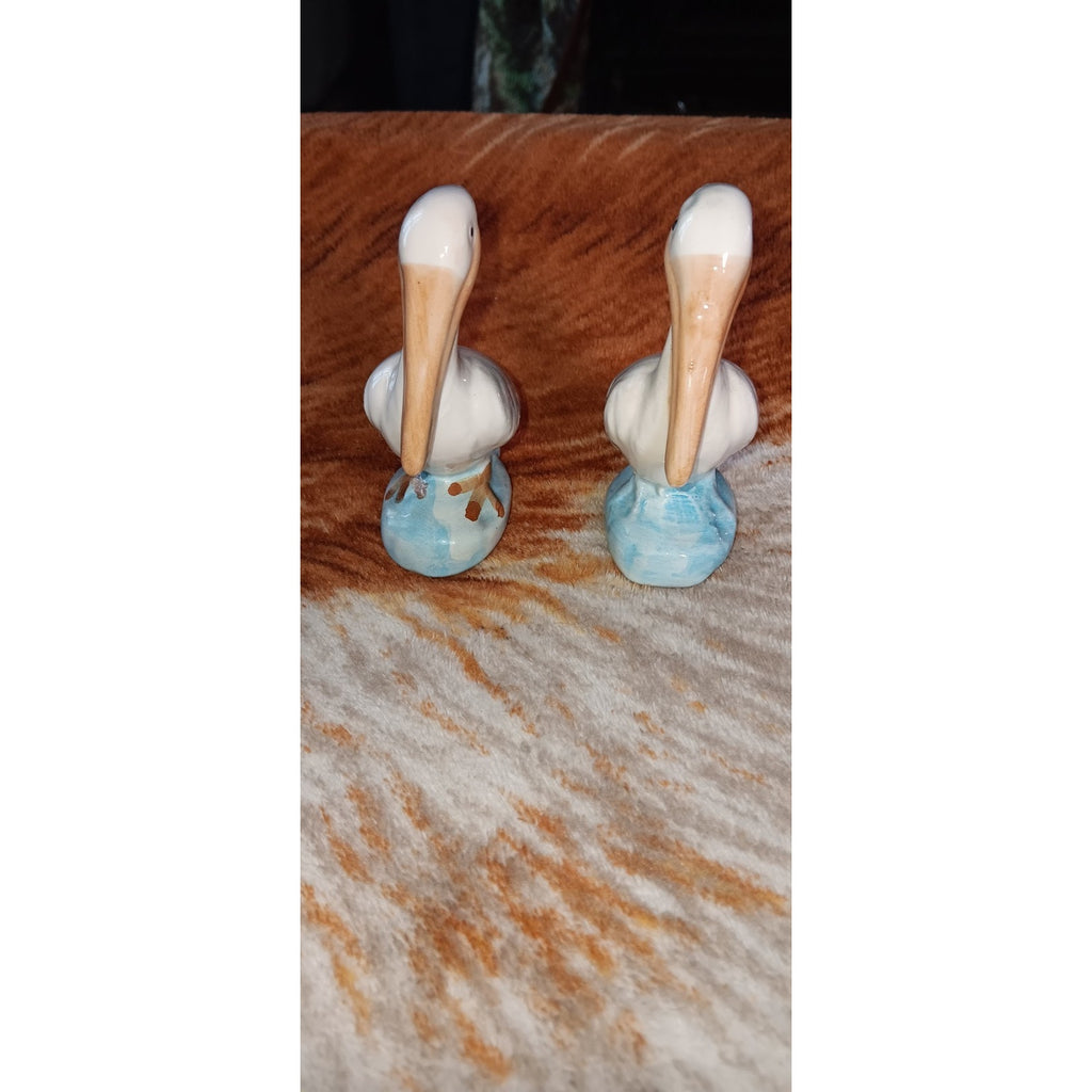Vintage Pelican Ft. Myers Beach, FL Souvenir Salt & Pepper Shakers