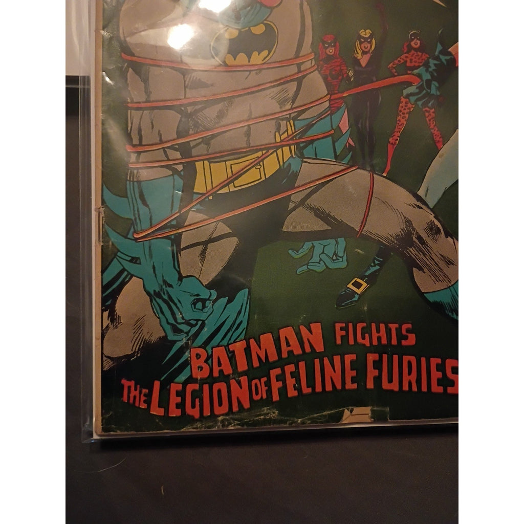 DC Comics BATMAN Lot Of 3 #210,255,309 Key 1st Lupus, New Catwoman Costume Gd-FN