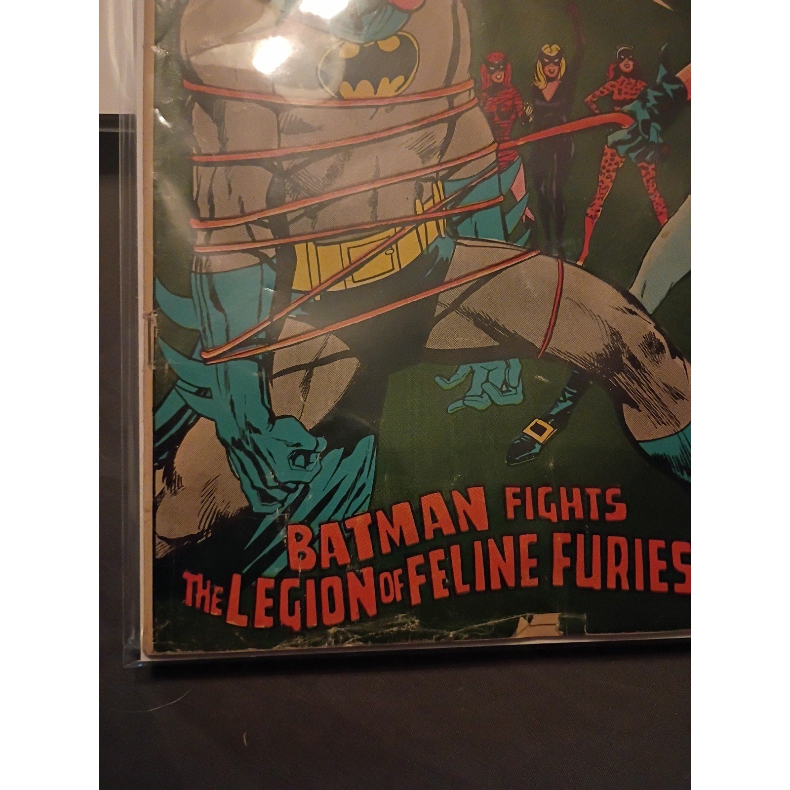 DC Comics BATMAN Lot Of 3 #210,255,309 Key 1st Lupus, New Catwoman Costume Gd-FN