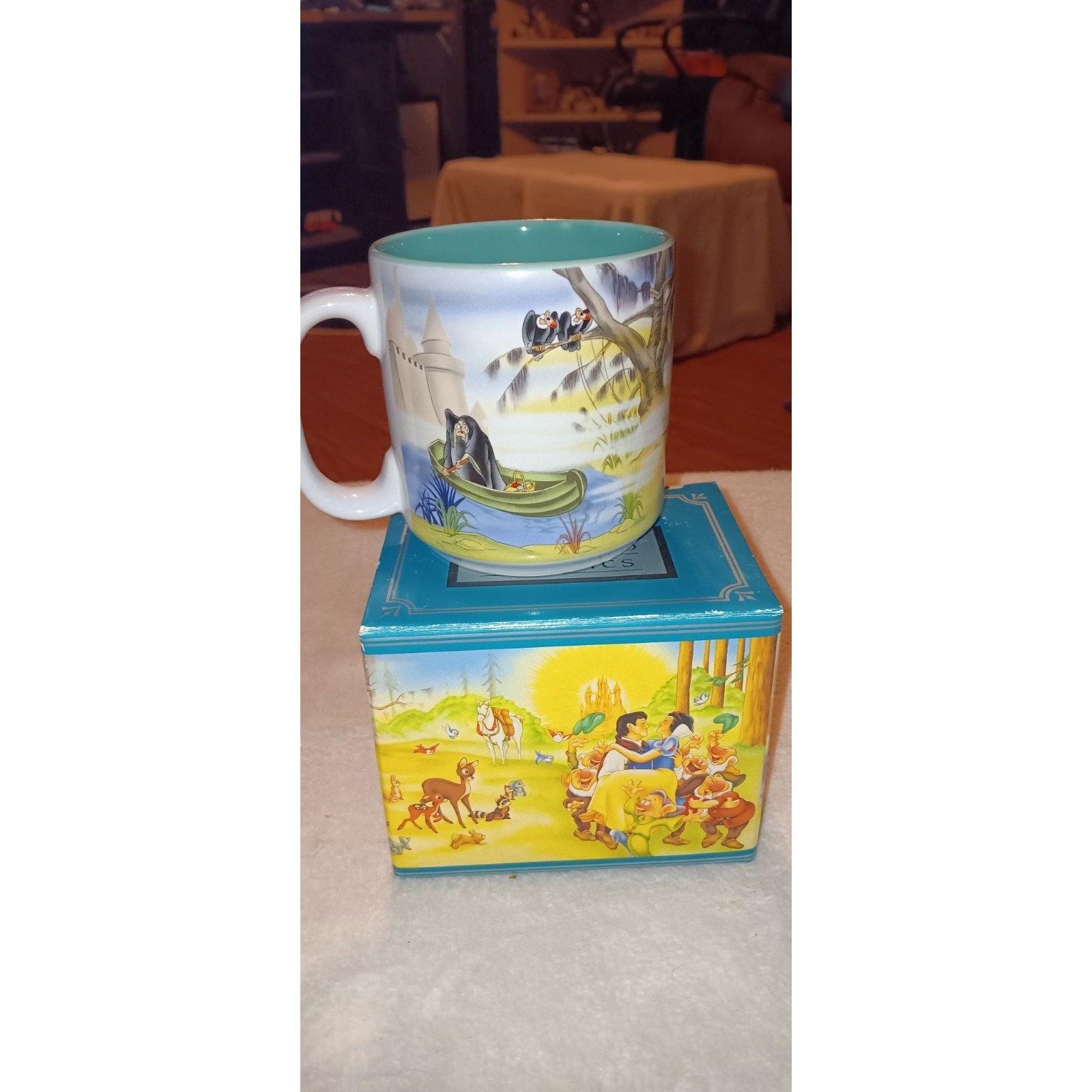 Disney Snow White and the Seven Dwarfs Coffee Cup Mug