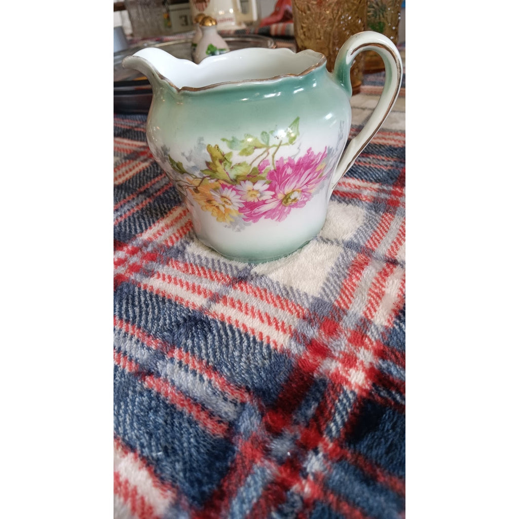 Vintage Small Floral Creamer Pitcher Glass Great Condition