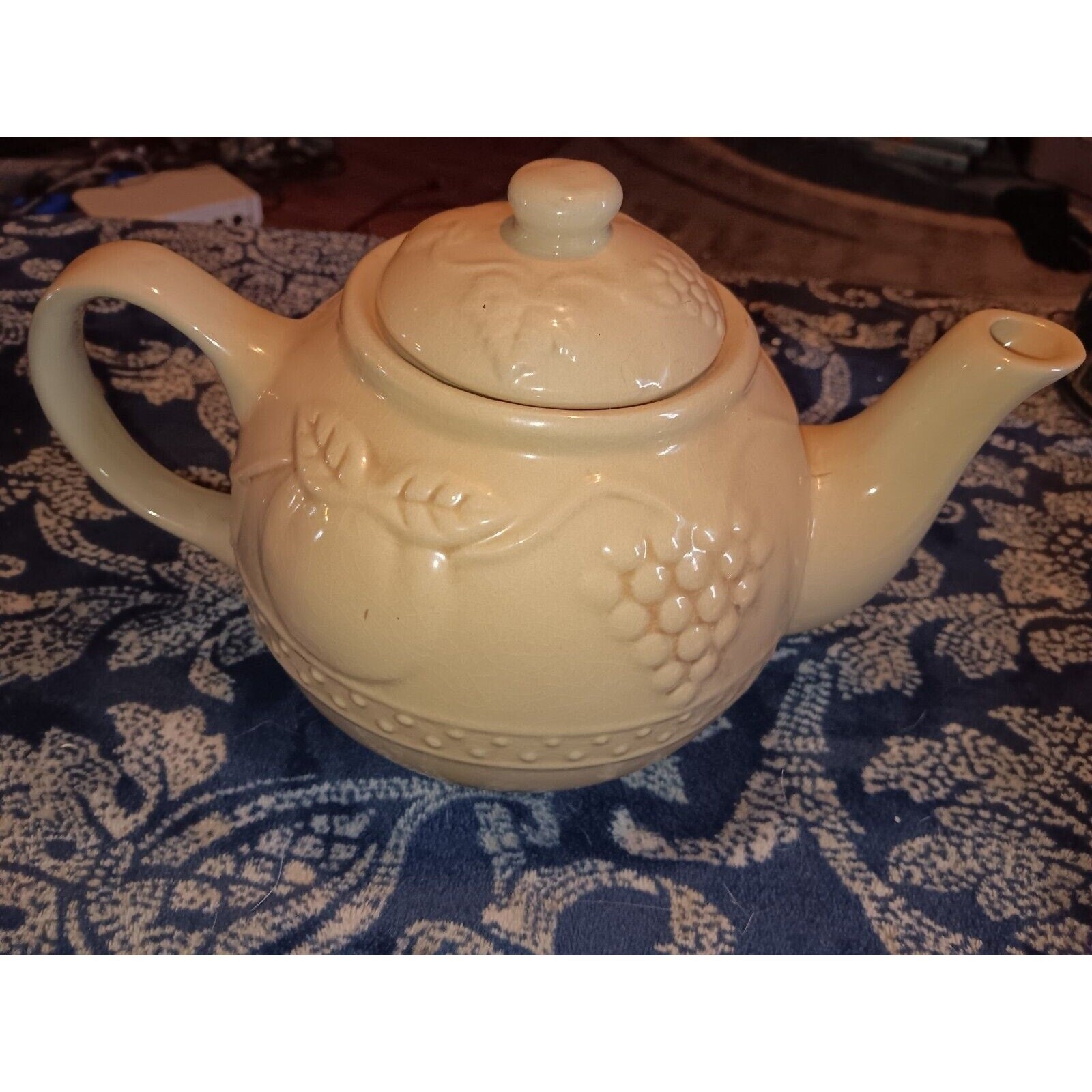 Vintage Tea Pot. Grapes, Apple,strawberry. Pale Yellow.