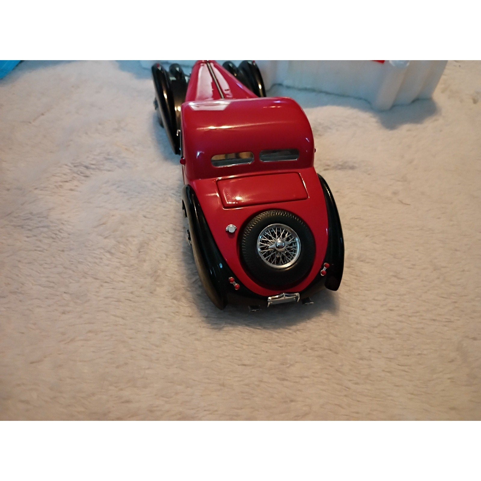 Franklin Mint Bugatti 1936 Type 57SC Red Black Diecast Boxed Model Car 1/24 1:24