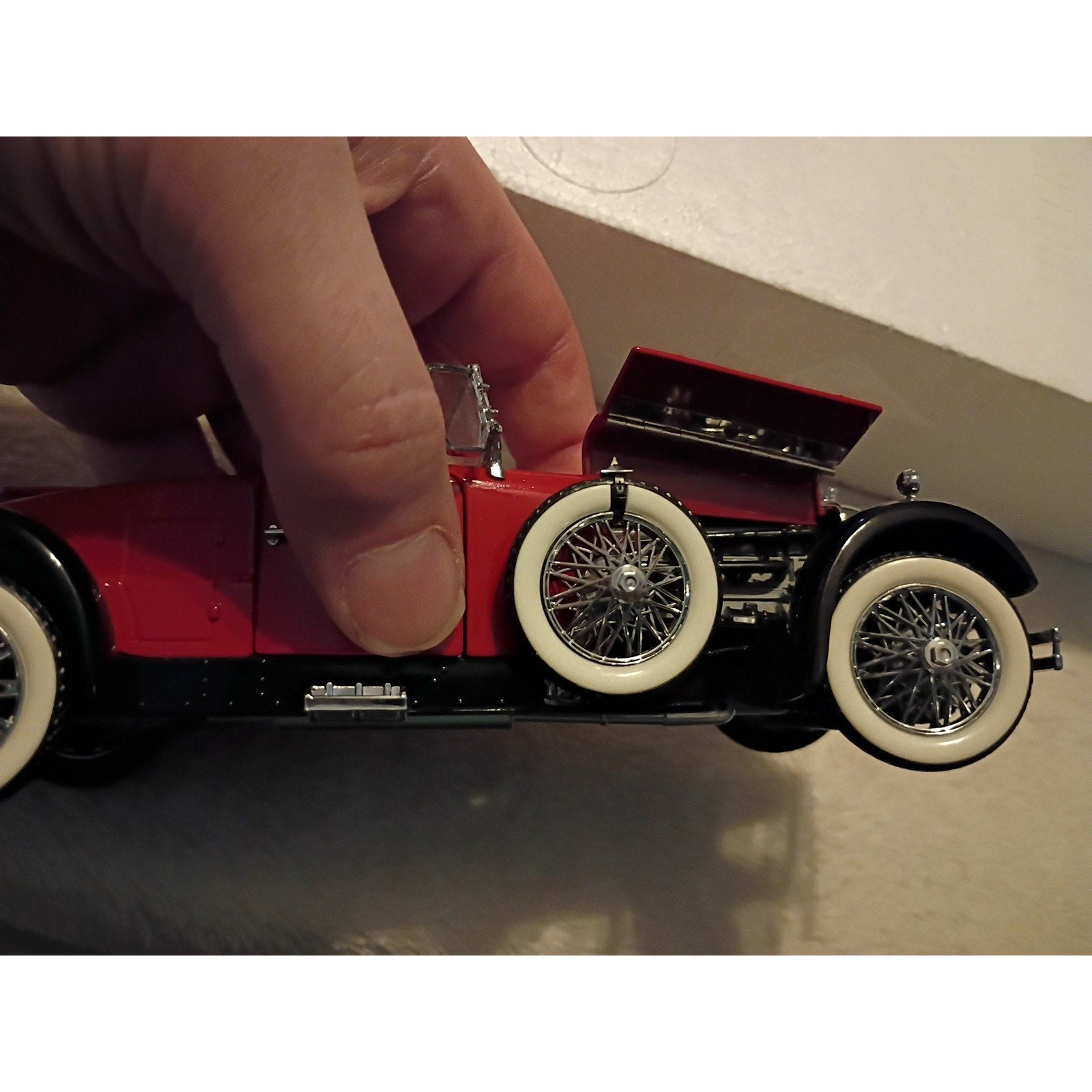 Franklin Mint Precision Model 1928 Stutz Black Hawk Boatail Speedster Red/Papers