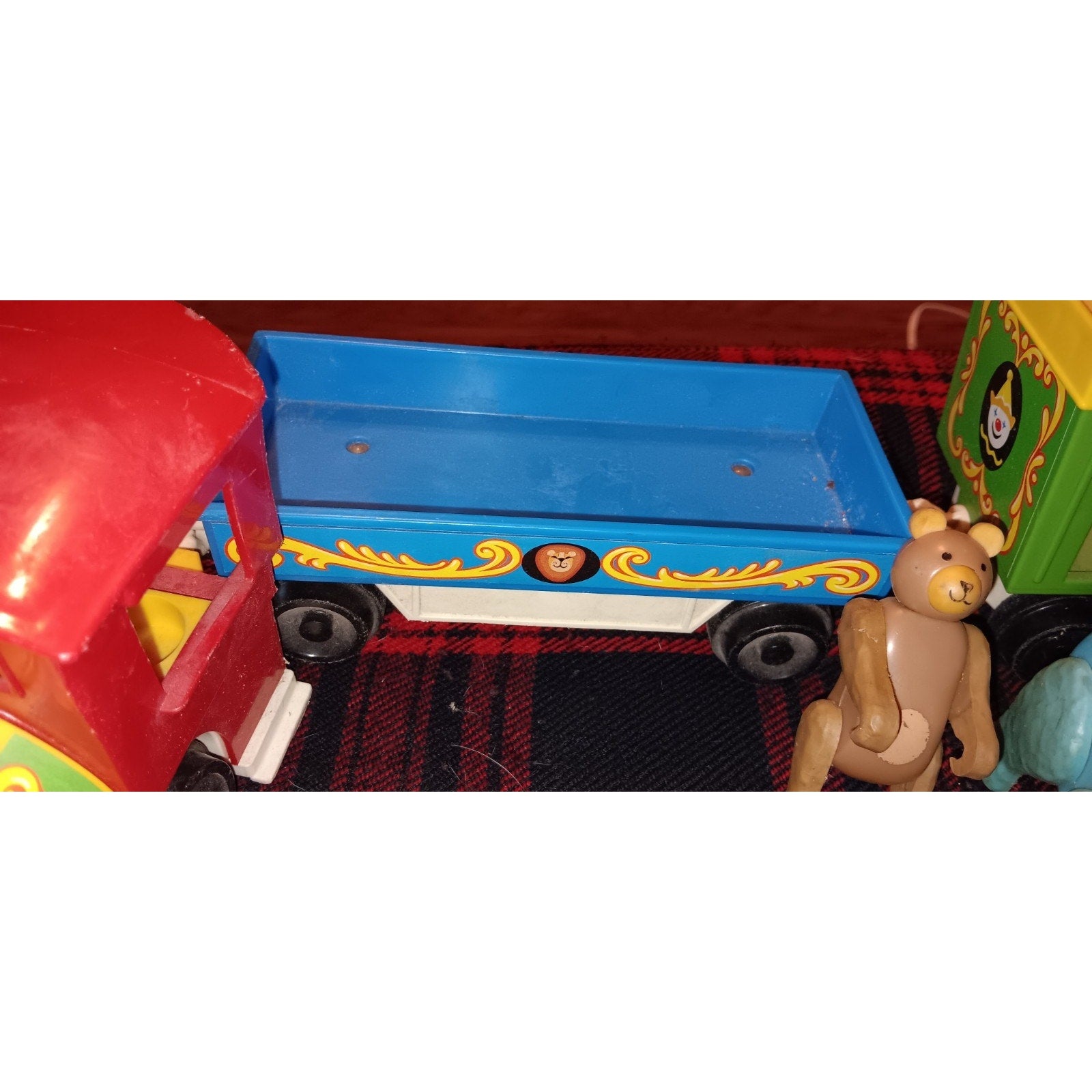 Vintage 1973 Fisher Price Circus Train w/ Working Horn Plus Animals And People