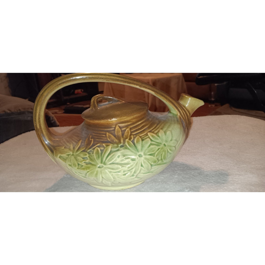 MCCOY POTTERY TEA POT DAISY 1940'S GREEN BROWN GENIE STYLE 7 X 10 VINTAGE