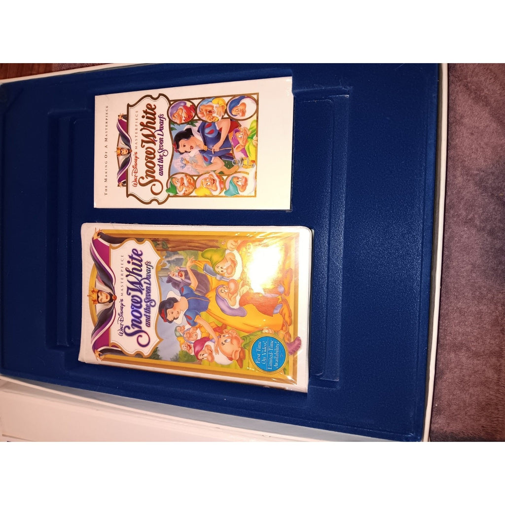 Walt Disney Masterpiece - Snow White & The Seven Dwarfs 10 Exclusive Lithographs
