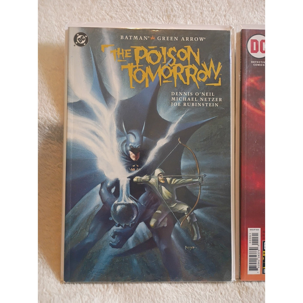 2 Batman Books DETECTIVE COMICS #1000 1970s VARIANT 1, The Poison Tomorrow NM
