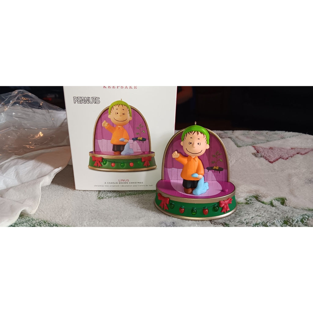 2018 Hallmark LINUS Storyteller Ornament Peanuts Charlie Brown Christmas Talking