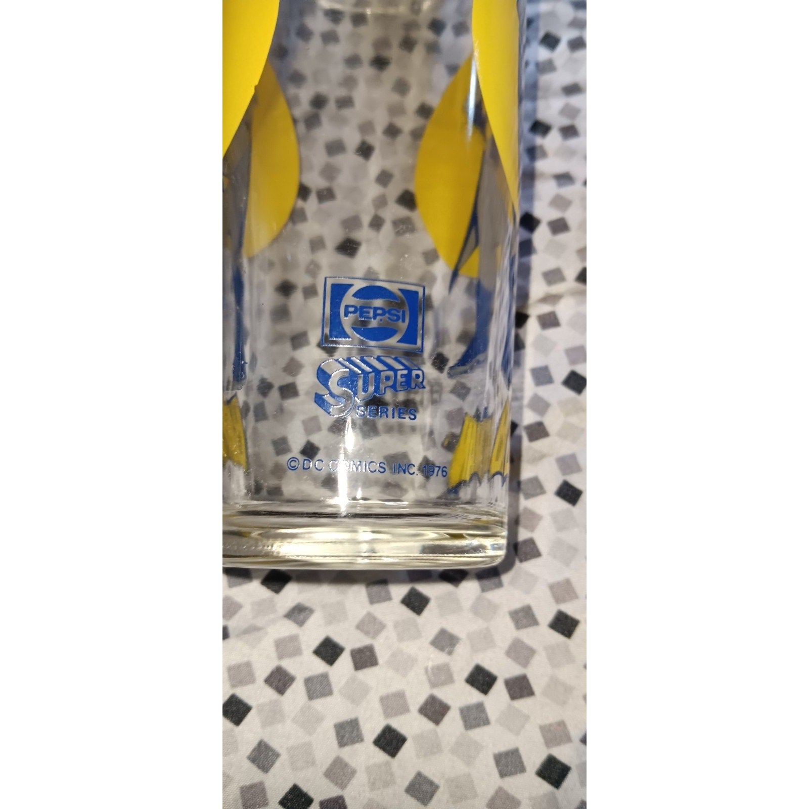 Batman 1976 Pepsi Super Series DC Comics NPP Collector's Drinking Display Glass