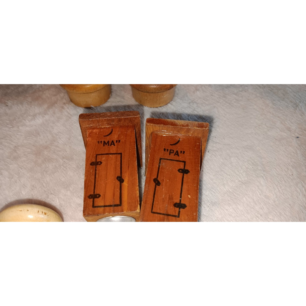 VTG LOT OF 9 MCM/BBQ WOOD SALT & PEPPER SHAKER SETS LOT OF 9 SETS