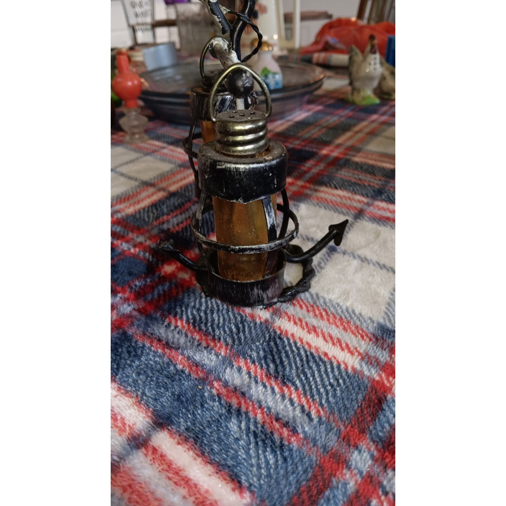 Vintage Salt & Pepper Shaker set Nautical Lanterns Gold