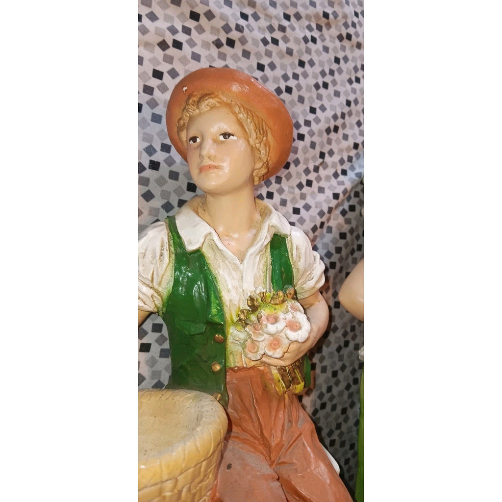 Universal Statuary Corp Peasant Figures #821 & #823 Manufactured in Chicago 1975