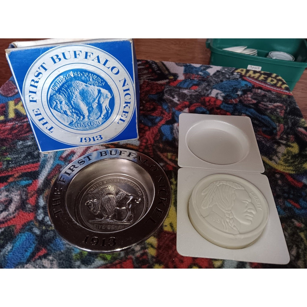 VTG AVON The First Buffalo Nickel 1913 USA Clint Soap & Metal Dish For Men 5"