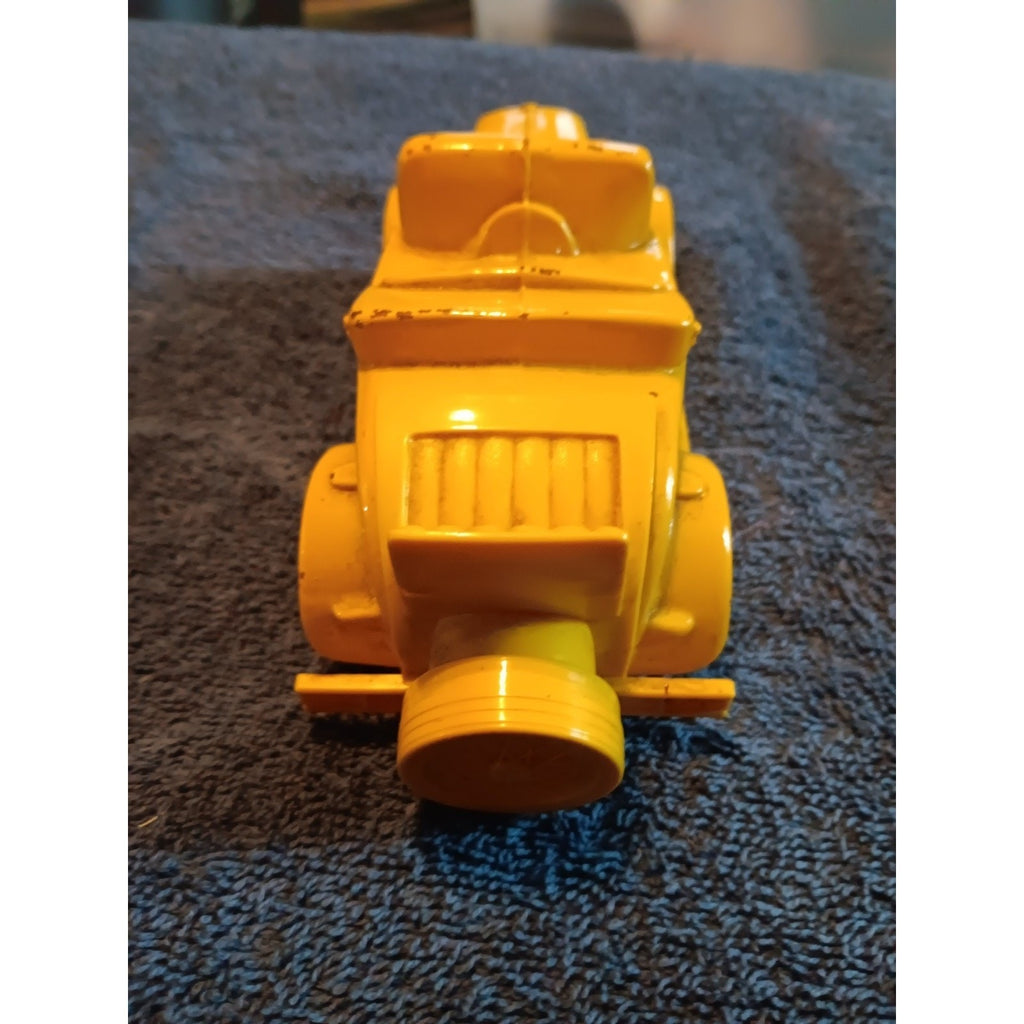 Avon Aftershave Yellow Car Toy Convertible Yellow Roadster Wild Country 4 0z