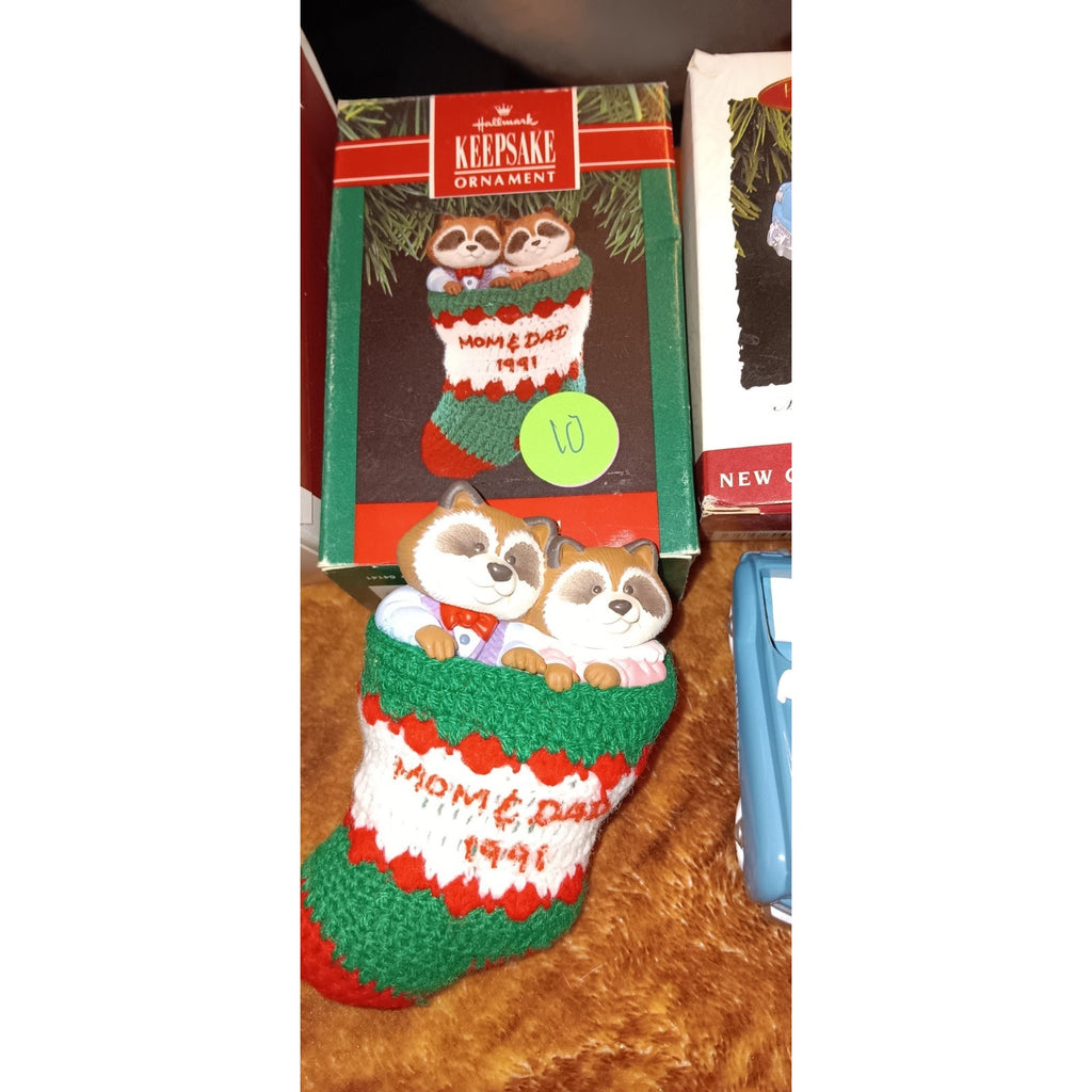 Hallmark Keepsake Lot Of 6 Christmas Ornaments ( All in Original Boxes ) Nice
