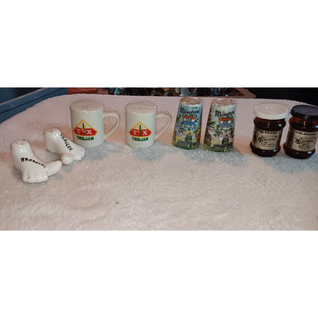 Lot Of 5 Souvenir Salt And Pepper Shakers