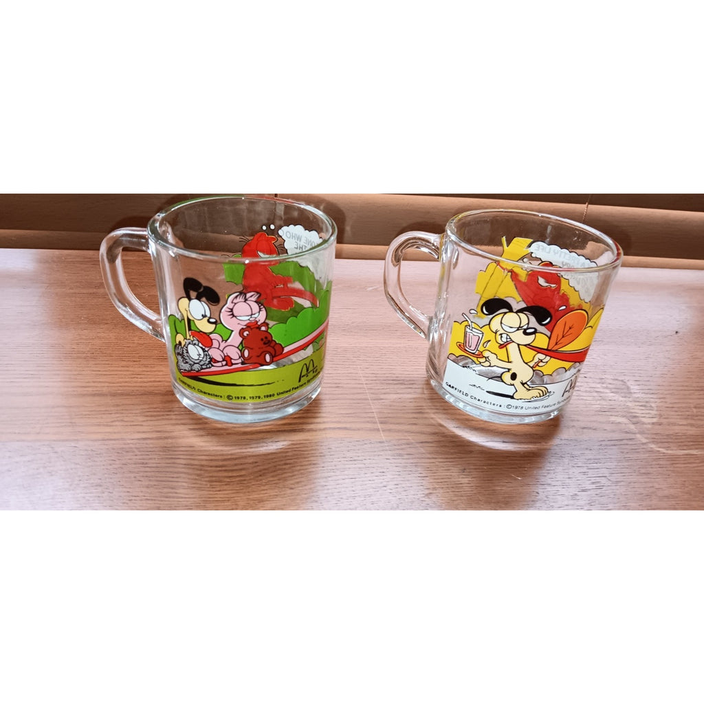 Garfield Glass Coffee Mugs Lot Of 2 Jim Davis Odie 1978